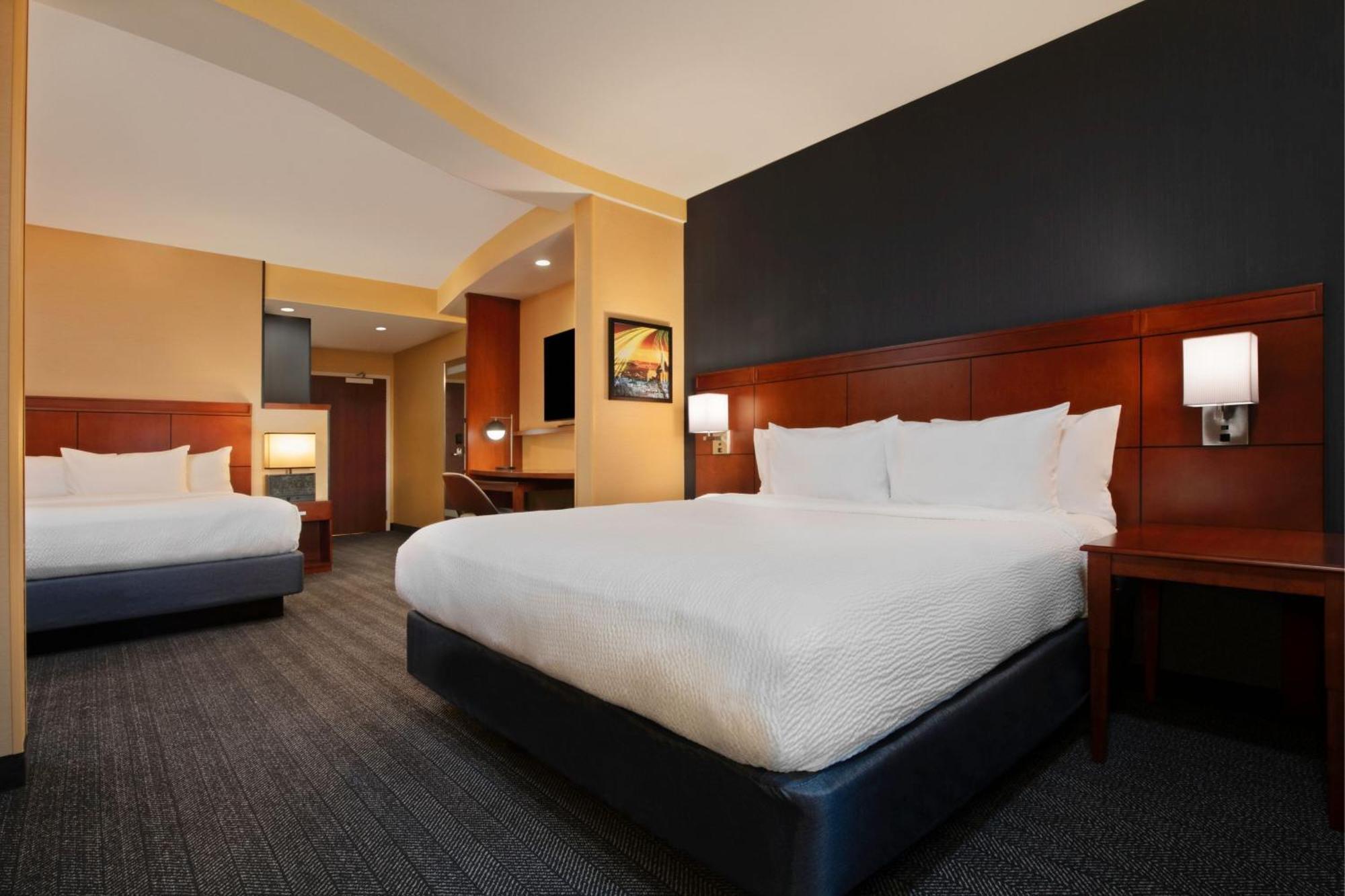 Courtyard By Marriott San Jose North/ Silicon Valley Екстериор снимка