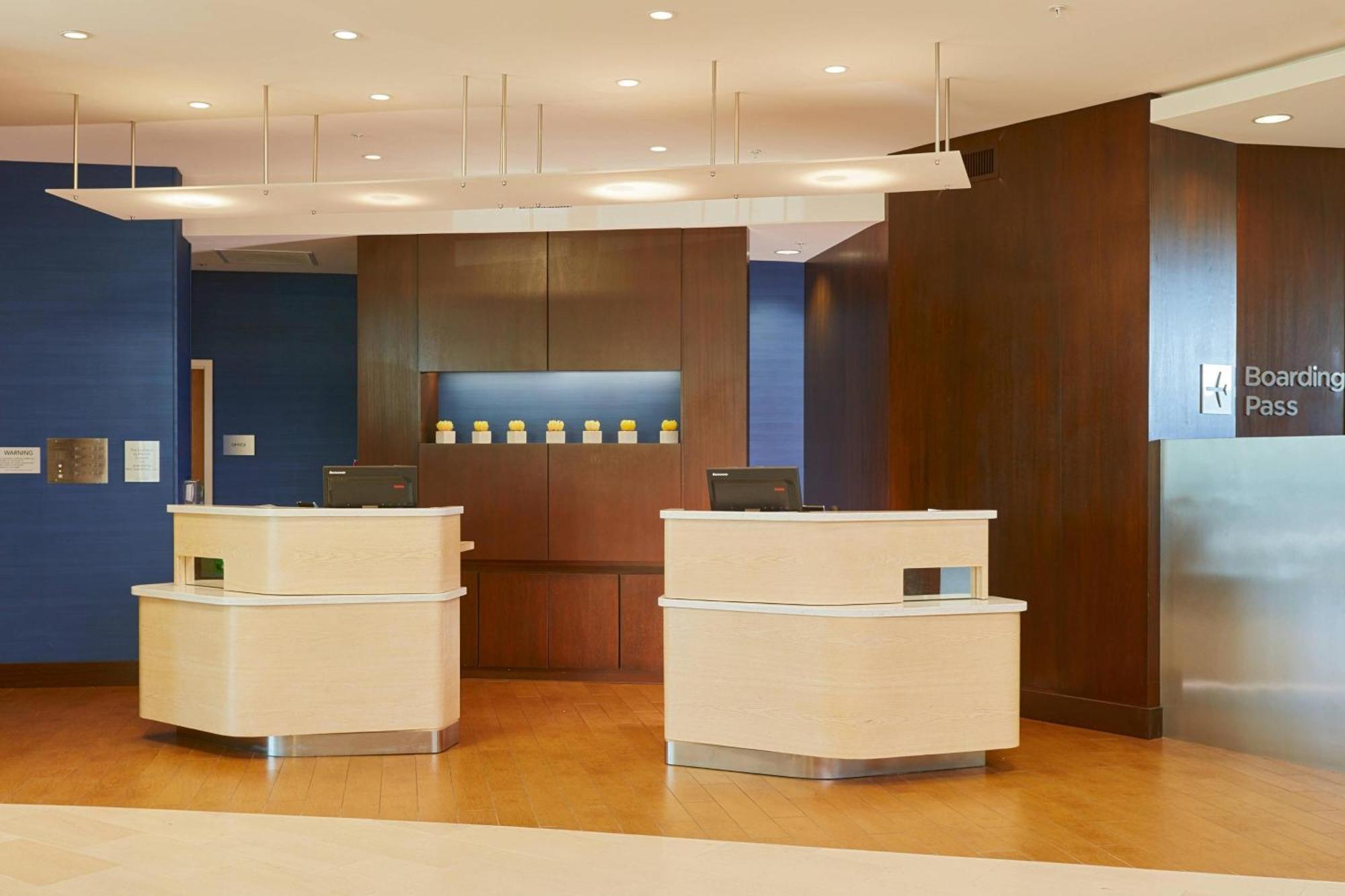 Courtyard By Marriott San Jose North/ Silicon Valley Екстериор снимка