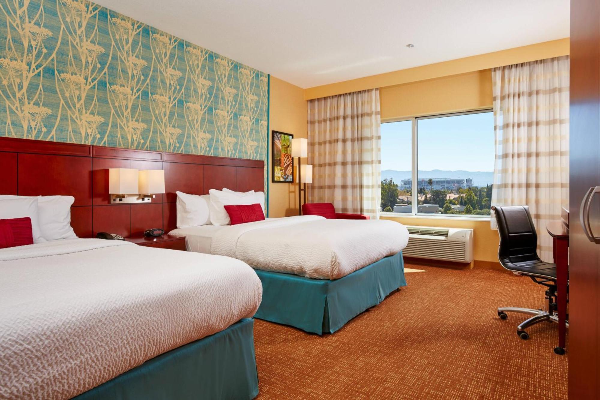 Courtyard By Marriott San Jose North/ Silicon Valley Екстериор снимка